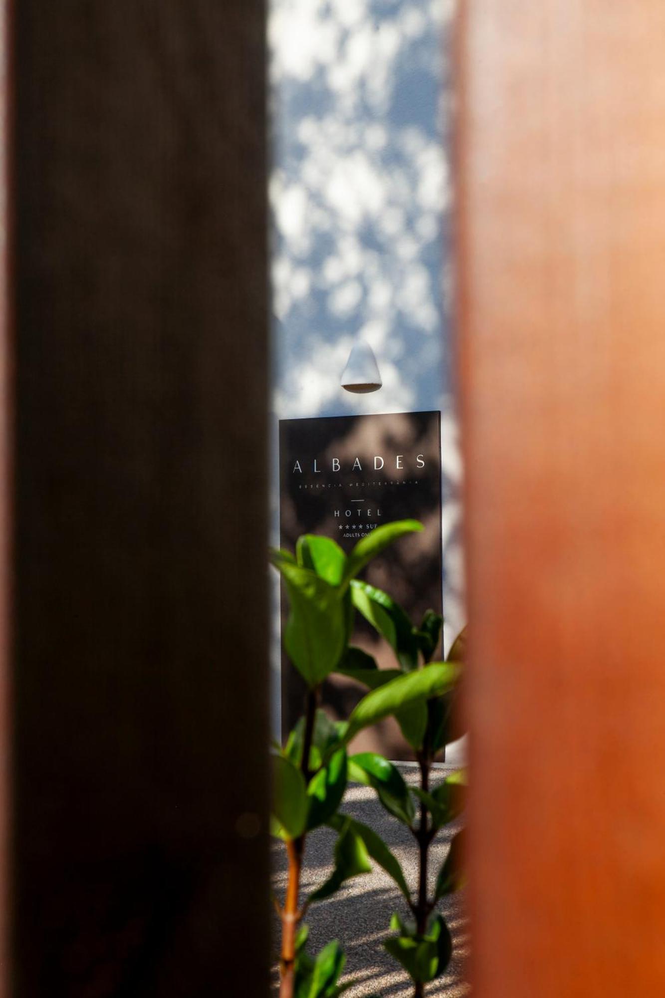 Hotel Albades & (adults Only)